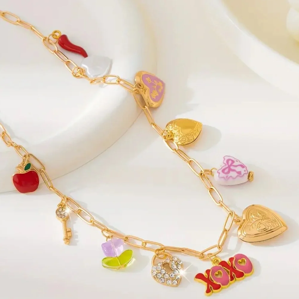 NEW Gold Heart Charm Necklace with Retro Y2K Pendants